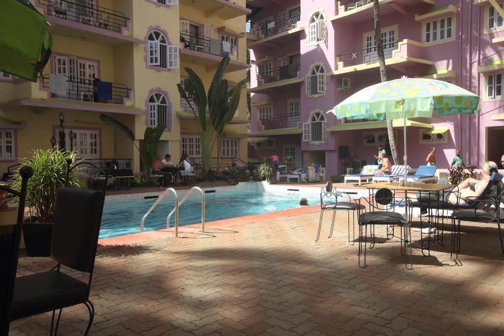 Hotel Sodders Renton Manor Arpora Esterno foto